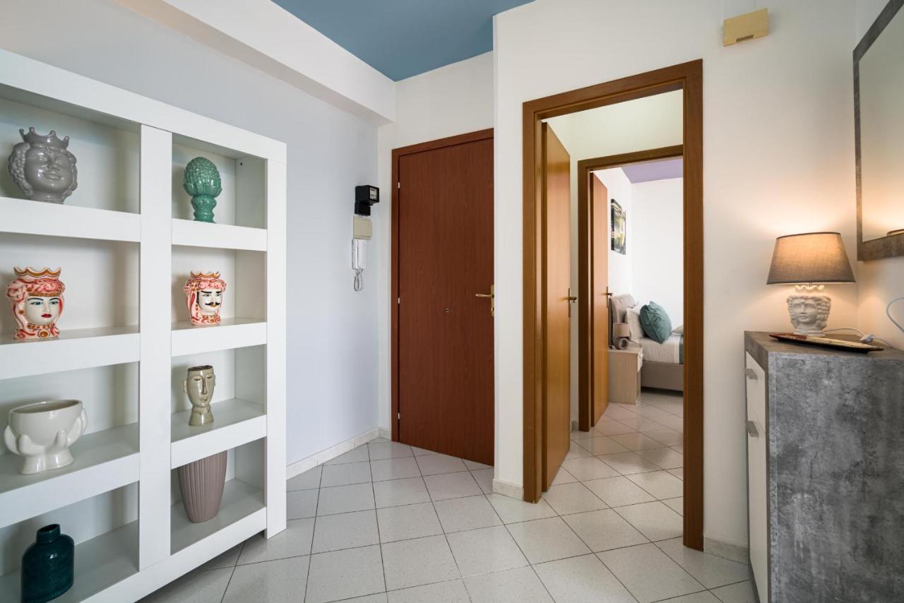 Ferienwohnung Loft Balcone Sul Mare Letojanni Exterior foto