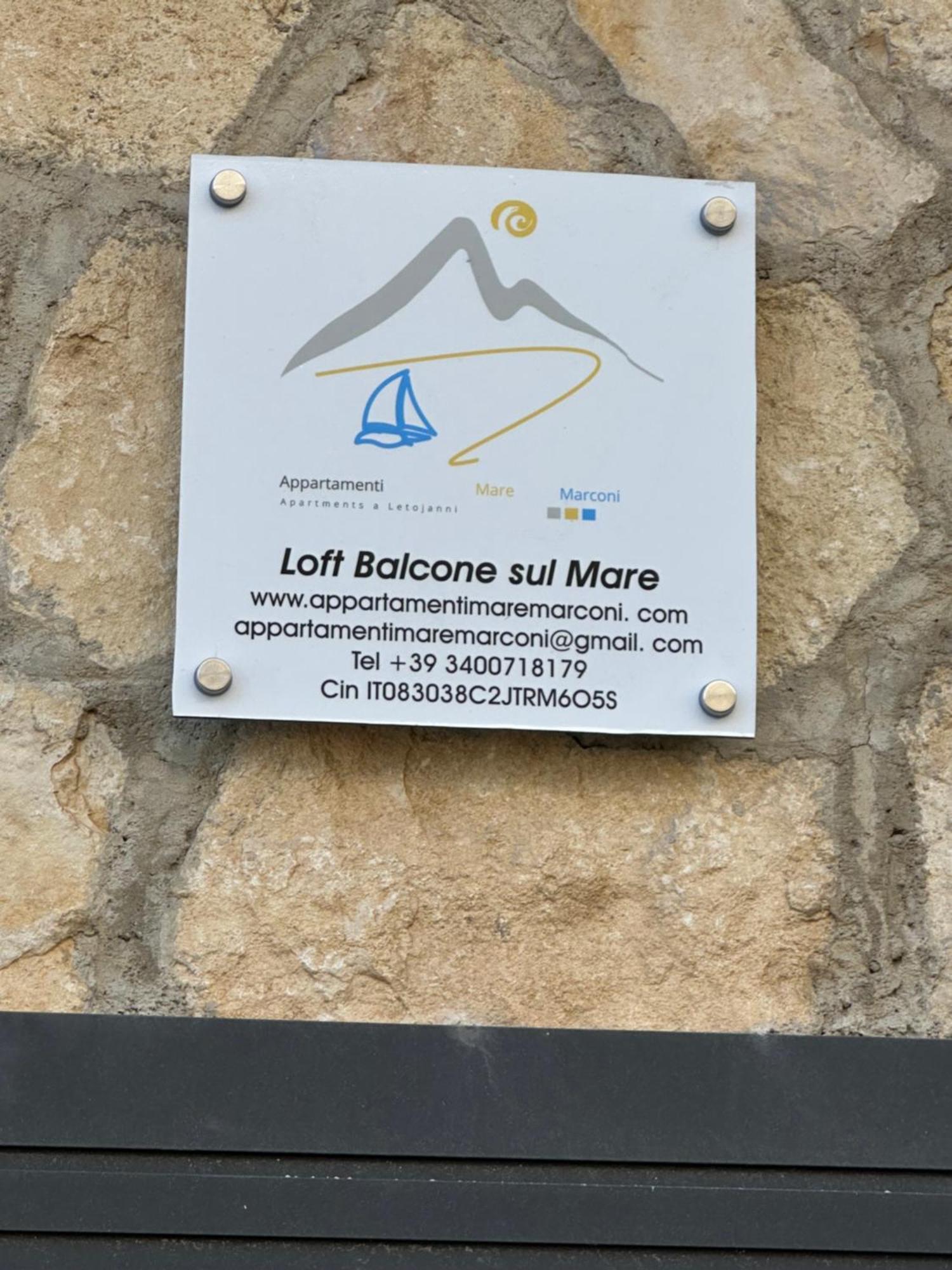 Ferienwohnung Loft Balcone Sul Mare Letojanni Exterior foto